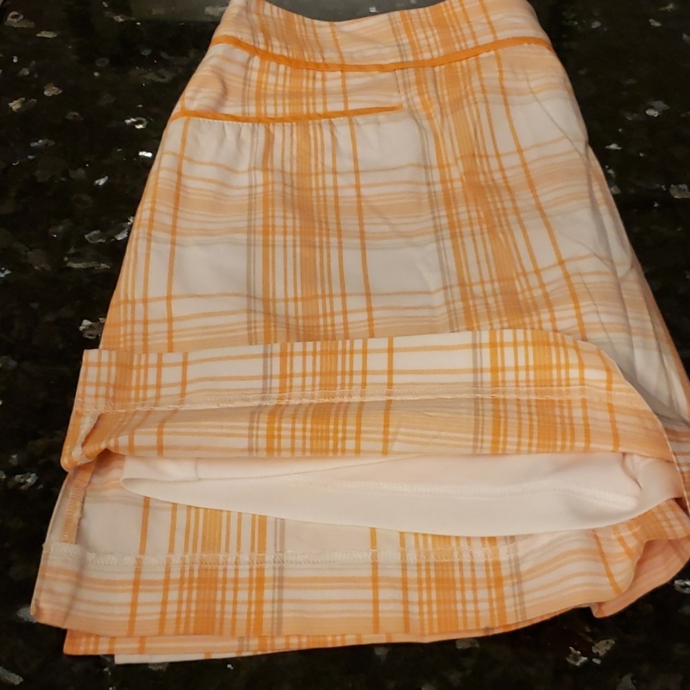 Ladies body  plaid skort